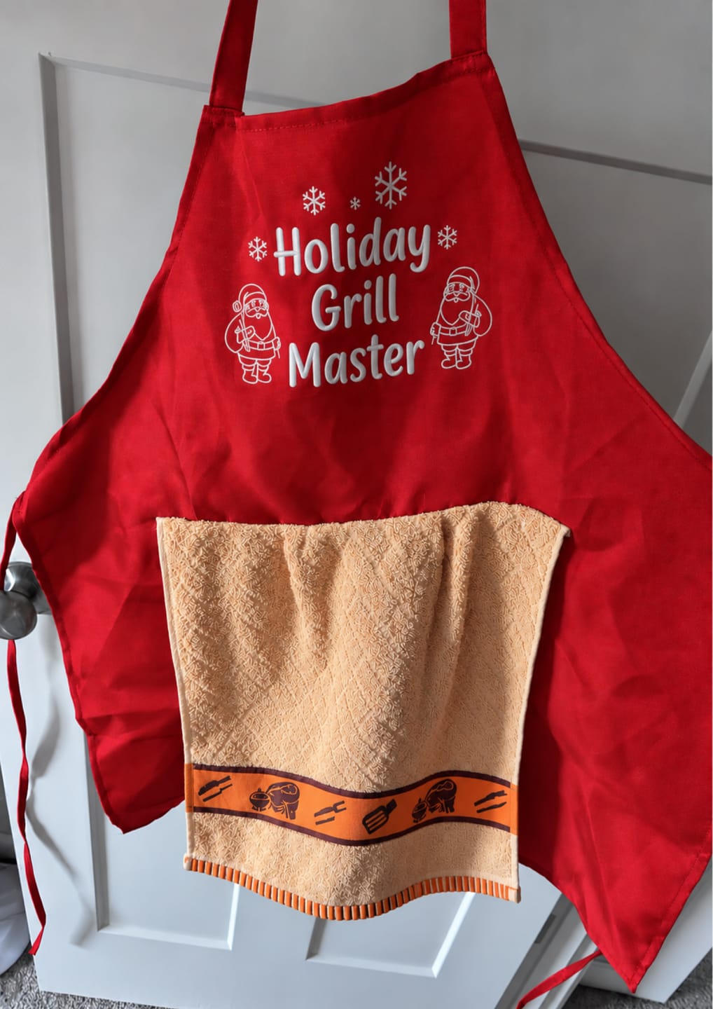 Customer photo review of Funny Christmas BBQ Apron