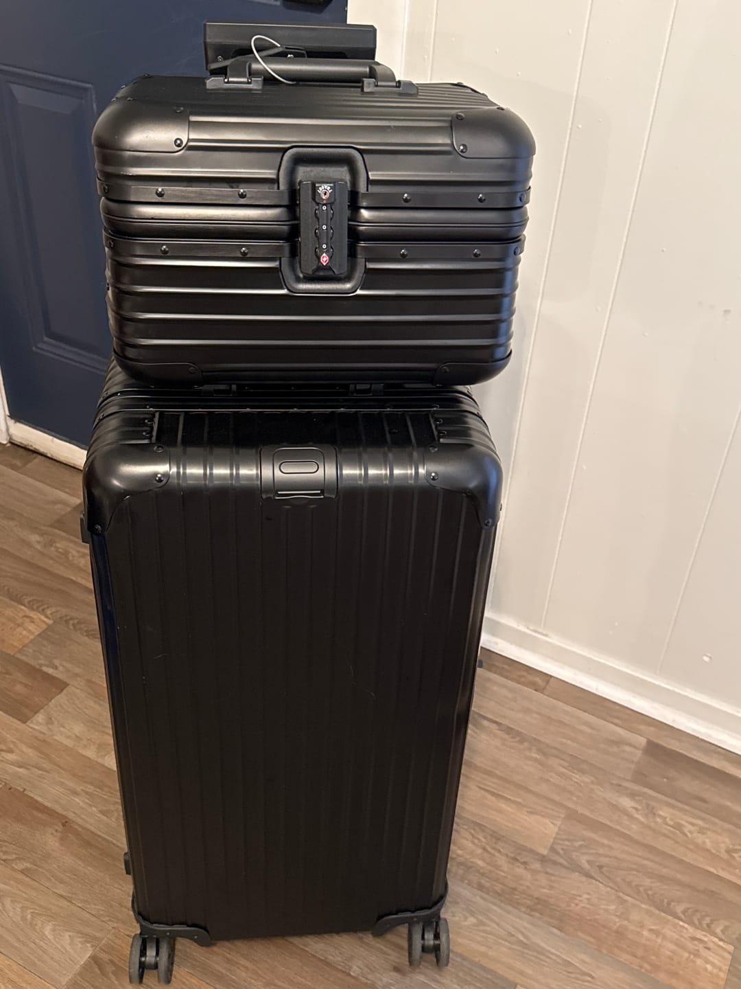 Customer photo review of RIIGID V2 THICKER ALUMINUM & REMOVEABLE WHEELS