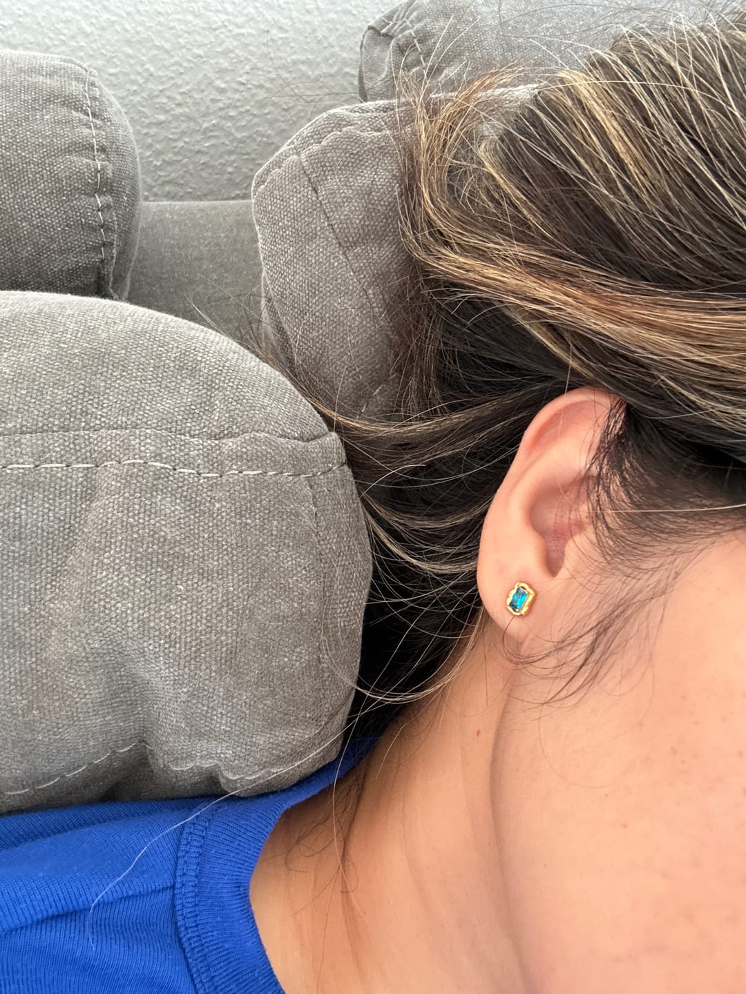 Customer photo review of Ocean Deep Earrings Gold