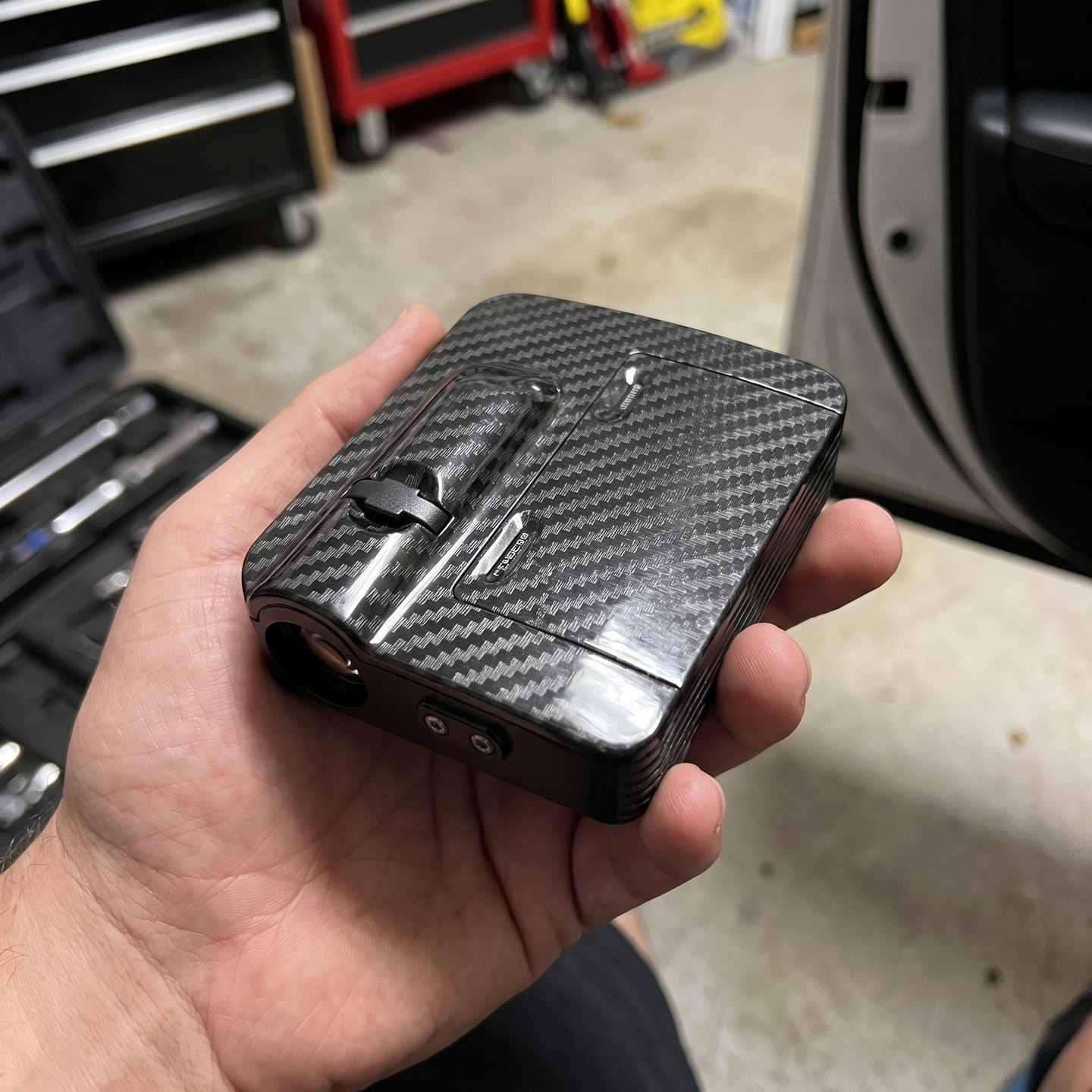 Customer photo review of Proyector para carro de equipo de futbol