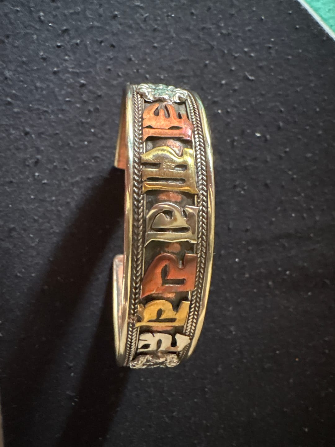 Customer photo review of Bracelet Mani Cuivre