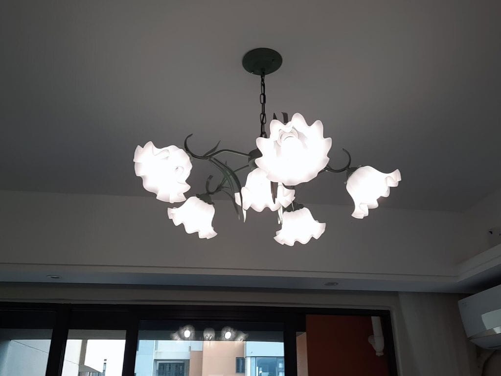 Customer photo review of Green Metal Bouquet Chandelier, White Shades, 32 cm Height