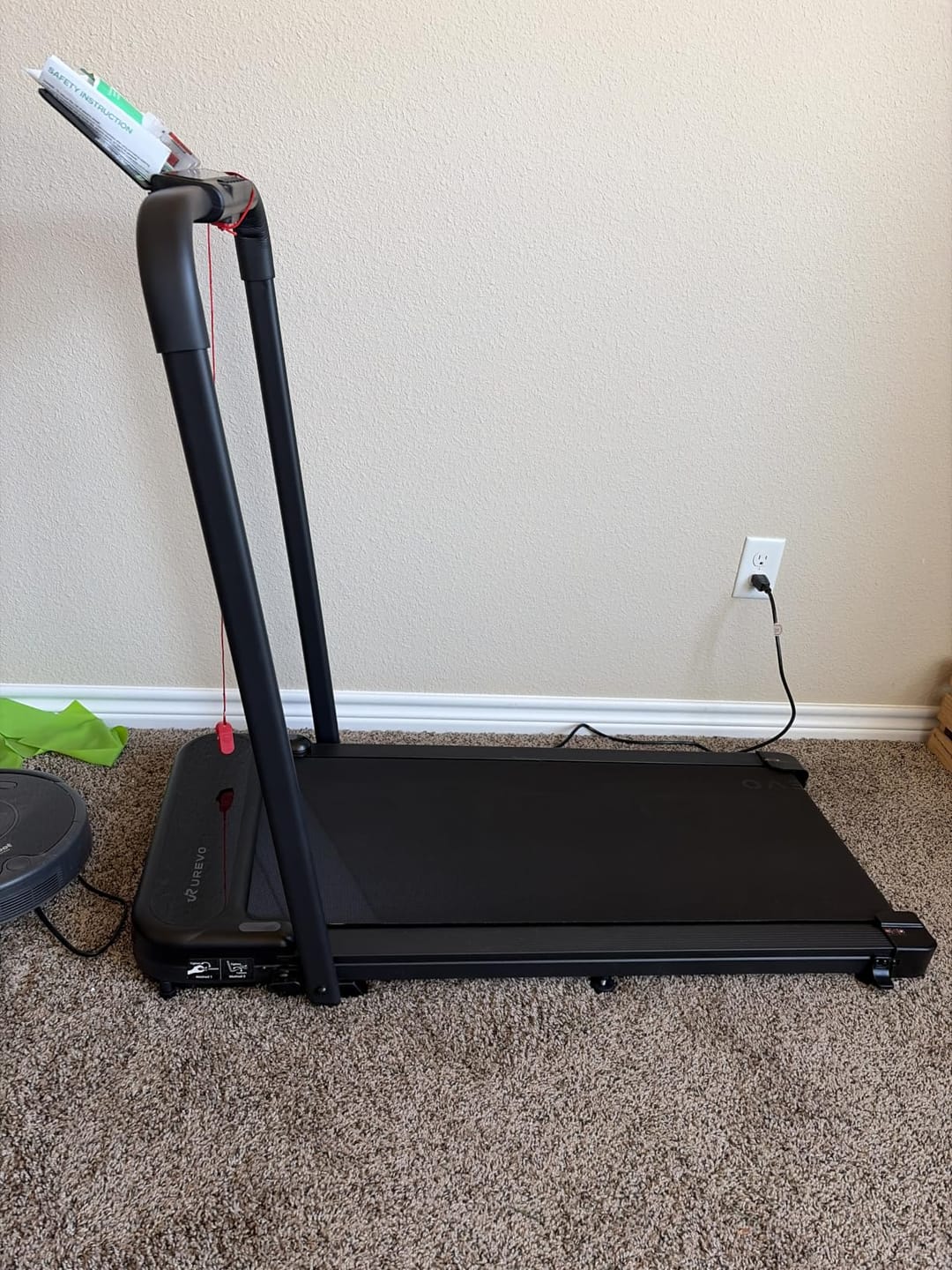 Customer photo review of UREVO Strol 2E Pro Smart Treadmill