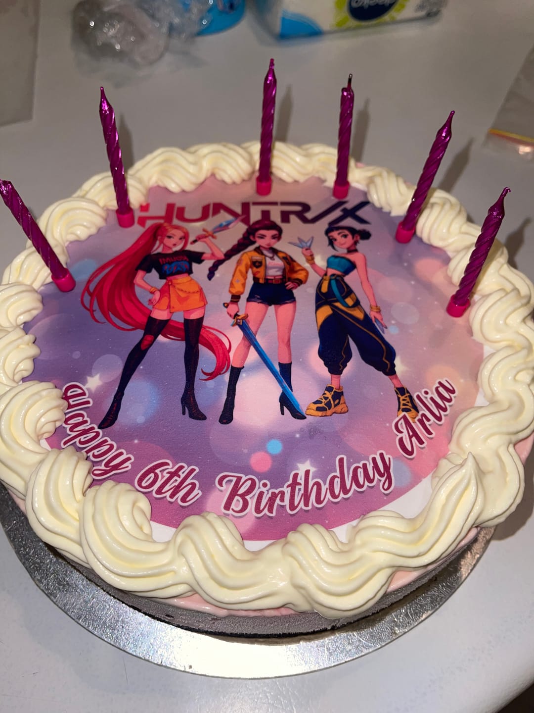 Customer photo review of Kpop Demon Hunters - Edible Icing Toppers