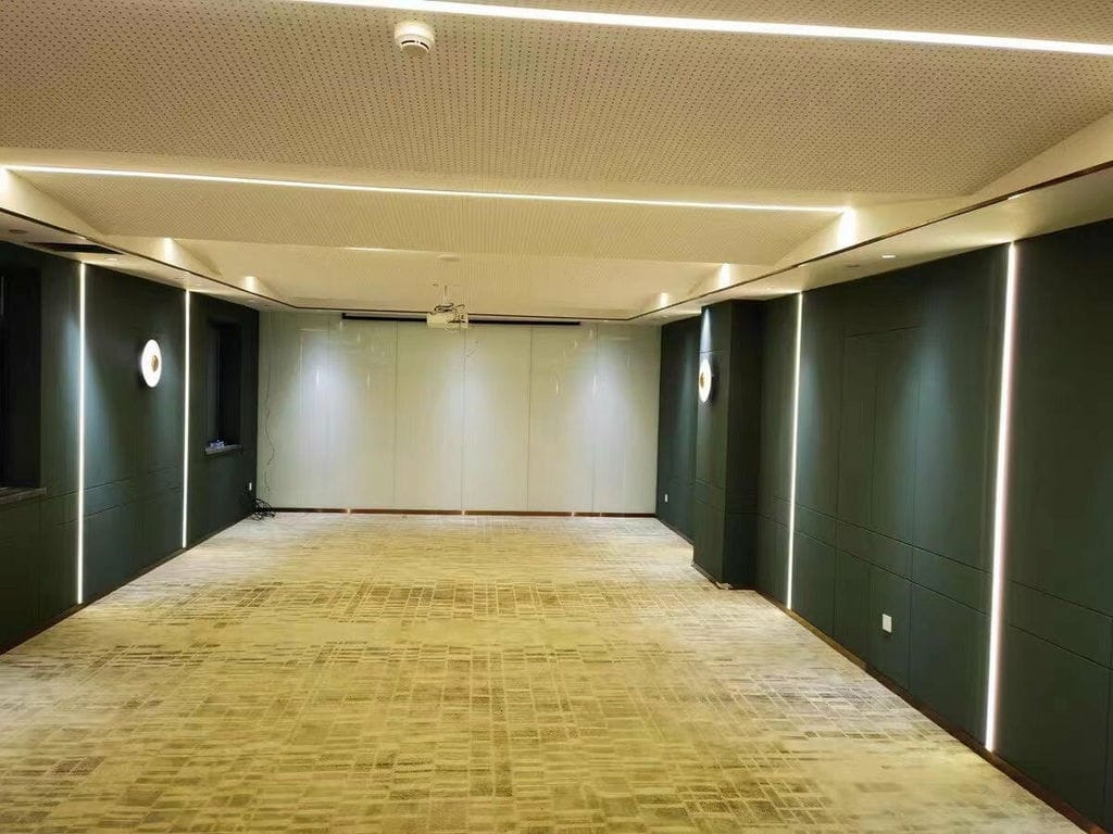 Customer photo review of Reflective Disc Wall Light, Copper or Chrome, 30 to 60 cm