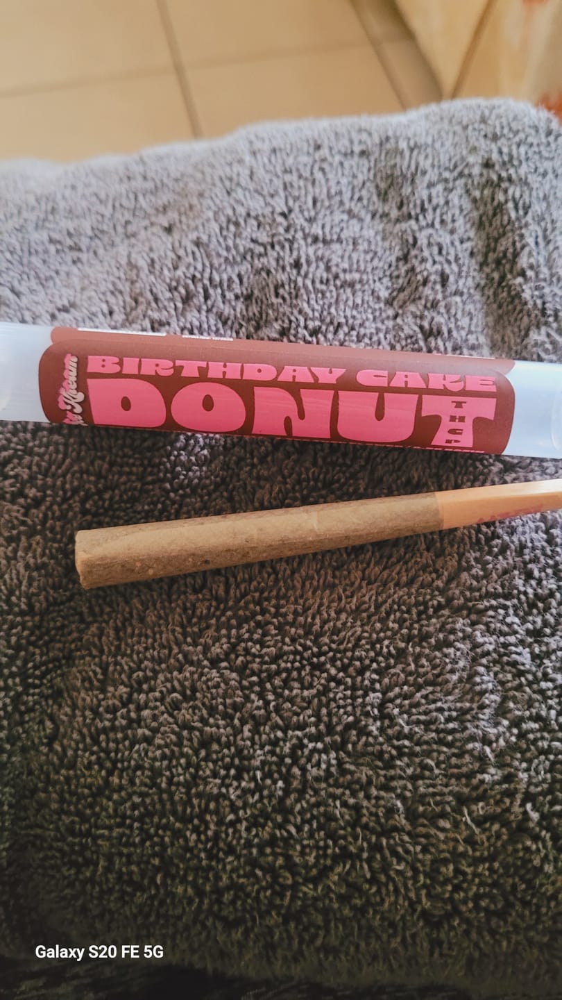 Customer photo review of THCP Donuts Value Pack