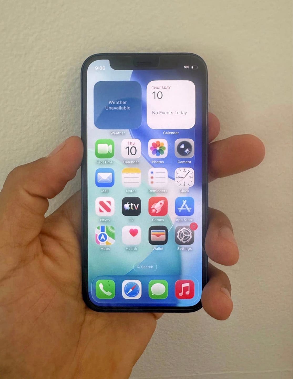 Customer photo review of iPhone 12 mini