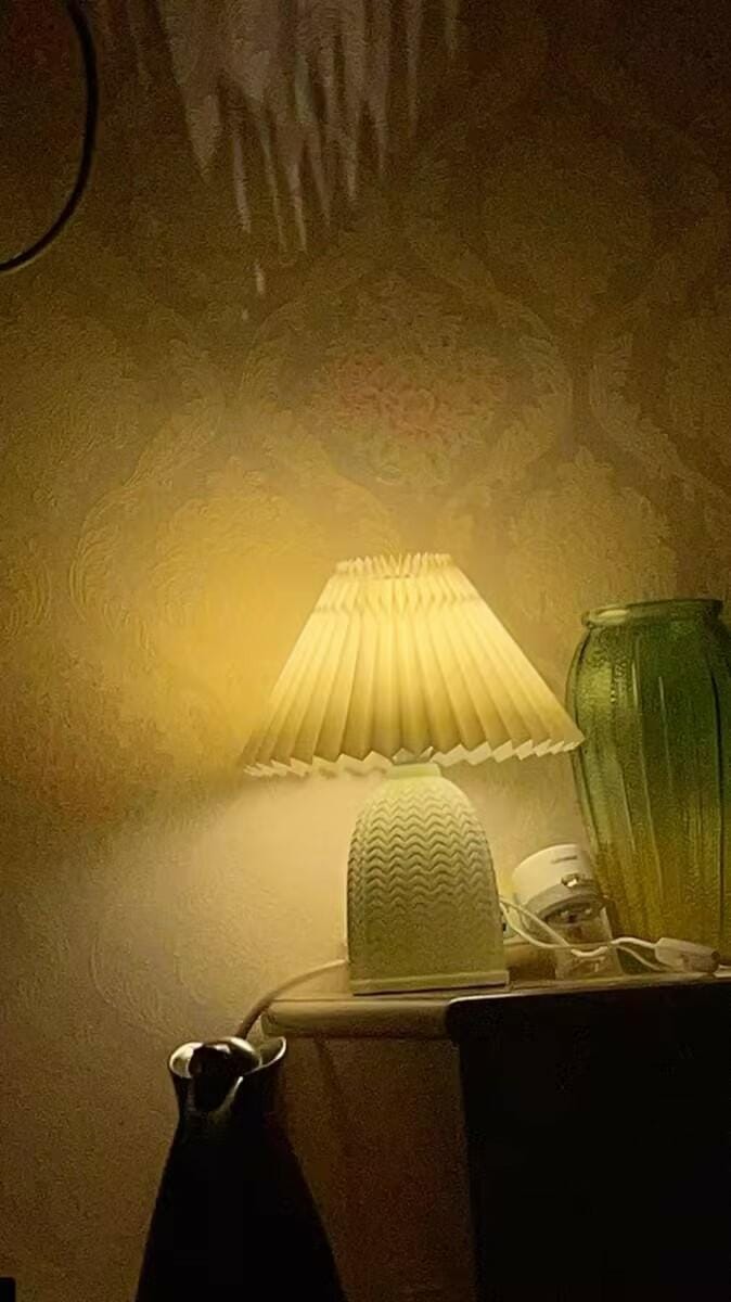 Customer photo review of Pleated Ceramic Table Lamp, Light Green Base, 37 cm, Plug In
