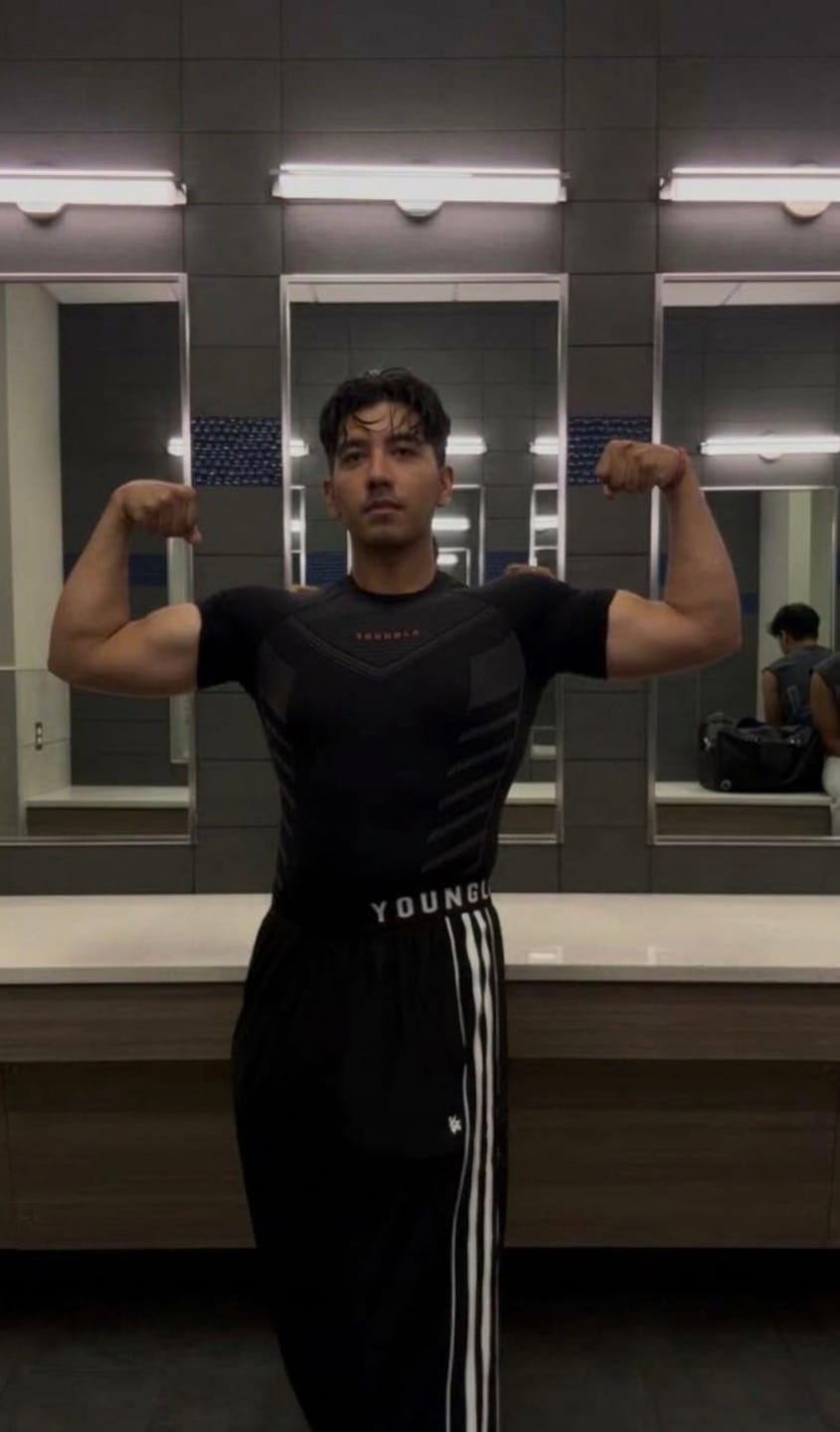 Customer photo review of 2024 - Lite Velocity Fitness Pants