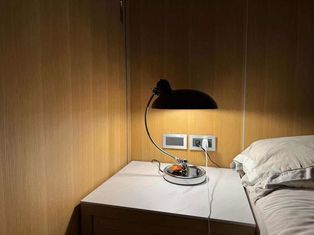 Customer photo review of Retro Desk Lamp, Metal Dome Shade, Curved Chrome Arm, 41 cm