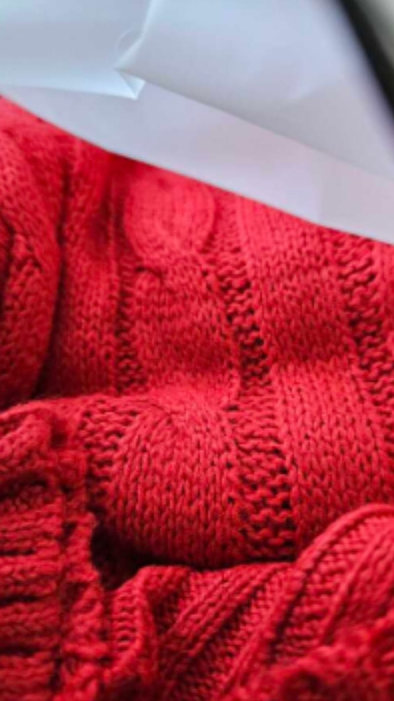 Customer photo review of Vestido Cozy Punto Cuello V Botones Laterales