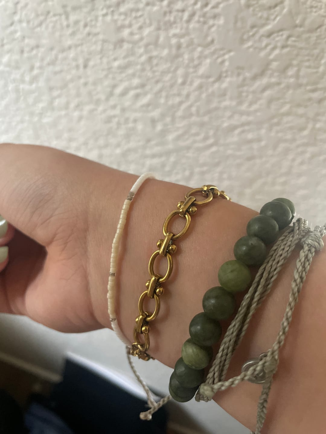 Customer photo review of Gold Link Chain Bracelet