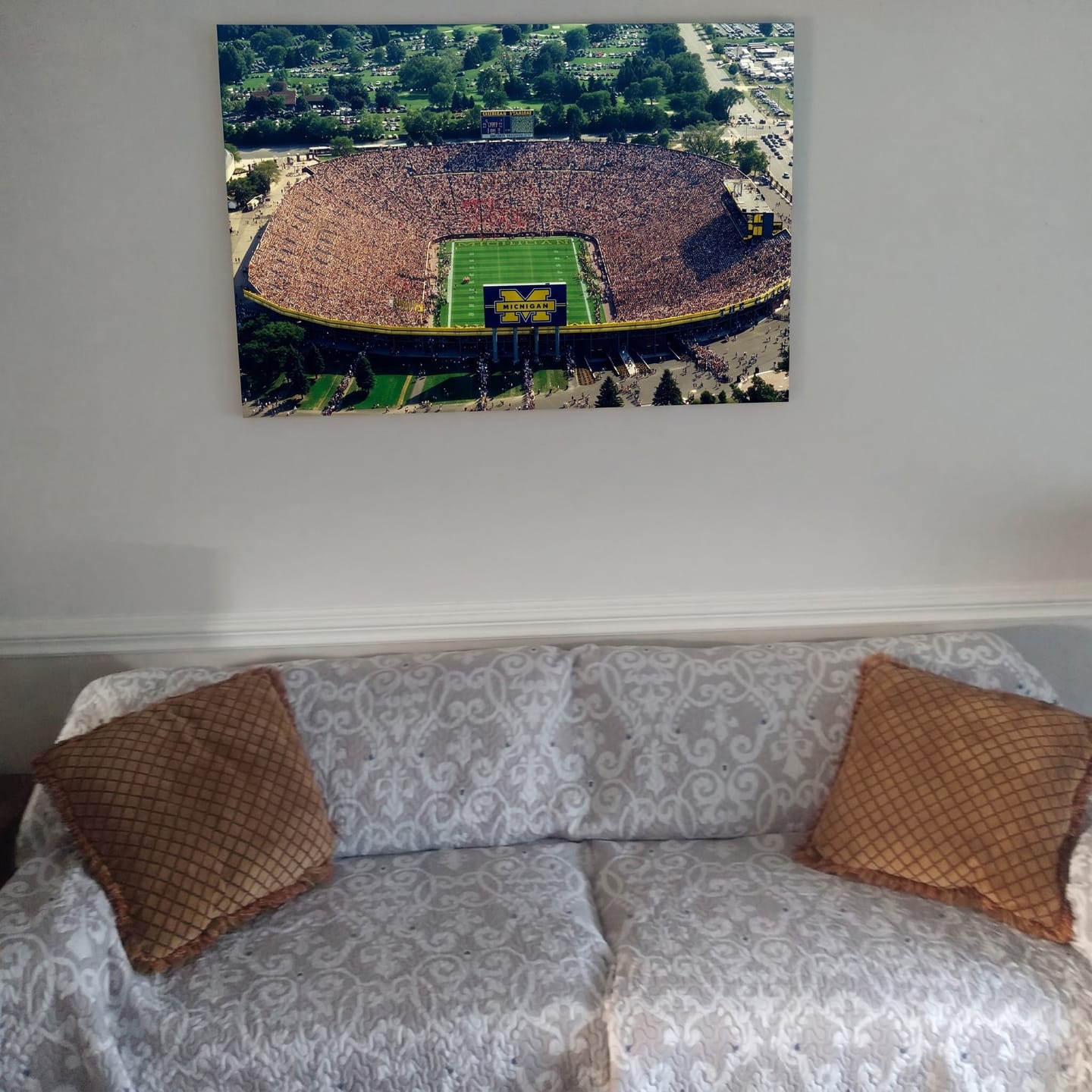 Customer photo review of Ann Arbor Michigan, Stadium Canvas, Sport Art, Gift for him, Man Cave Decor, Art Print, Canvas Print Wall Art