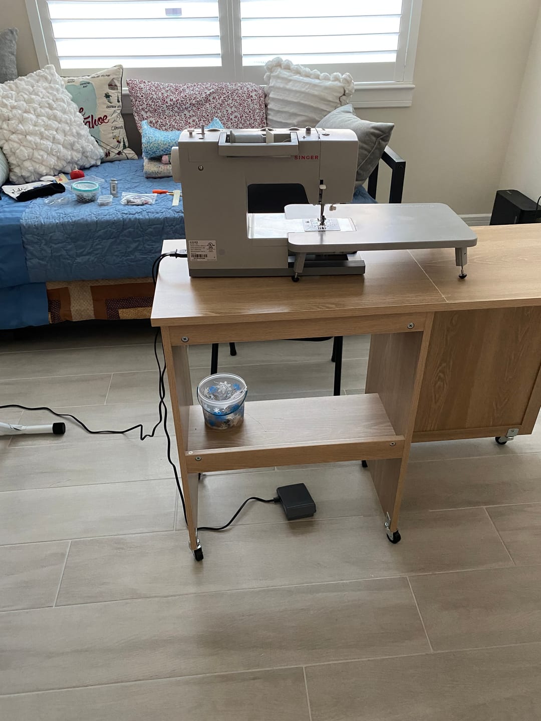 Customer photo review of Heavy Duty Extension Table (15.25" x 10"), Singer #250051596