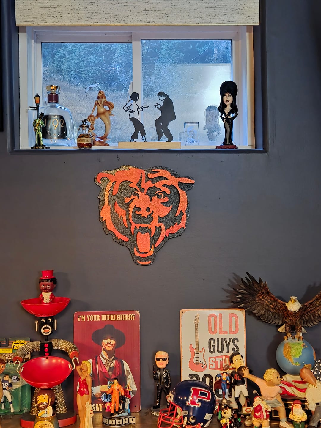 Customer photo review of Chicago Bears "Roaring Bear" 3D Vintage Metal Wall Art