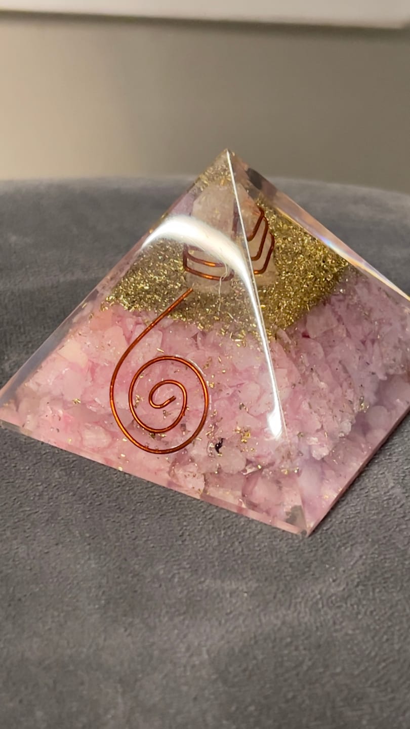 Customer photo review of Rose Quartz Orgonite Pyramid Vastu Remedy for Love, Relationship Harmony and Heart Chakra Healing for Bedroom, Couple Spaces and Emotional Balance | 6.5 cm | 110 g