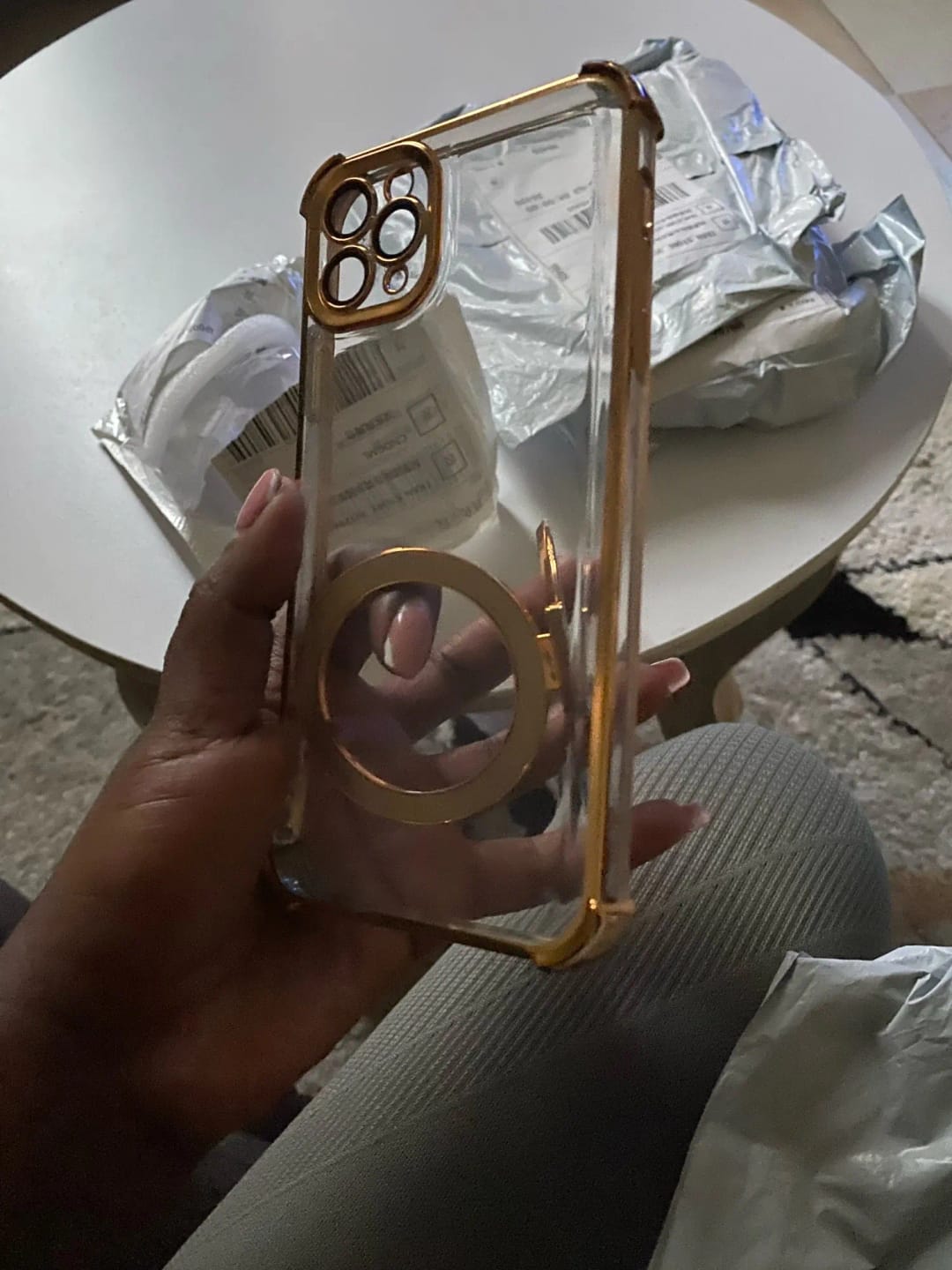 Customer photo review of Coque iPhone anti-chute à anneau invisible Airluma