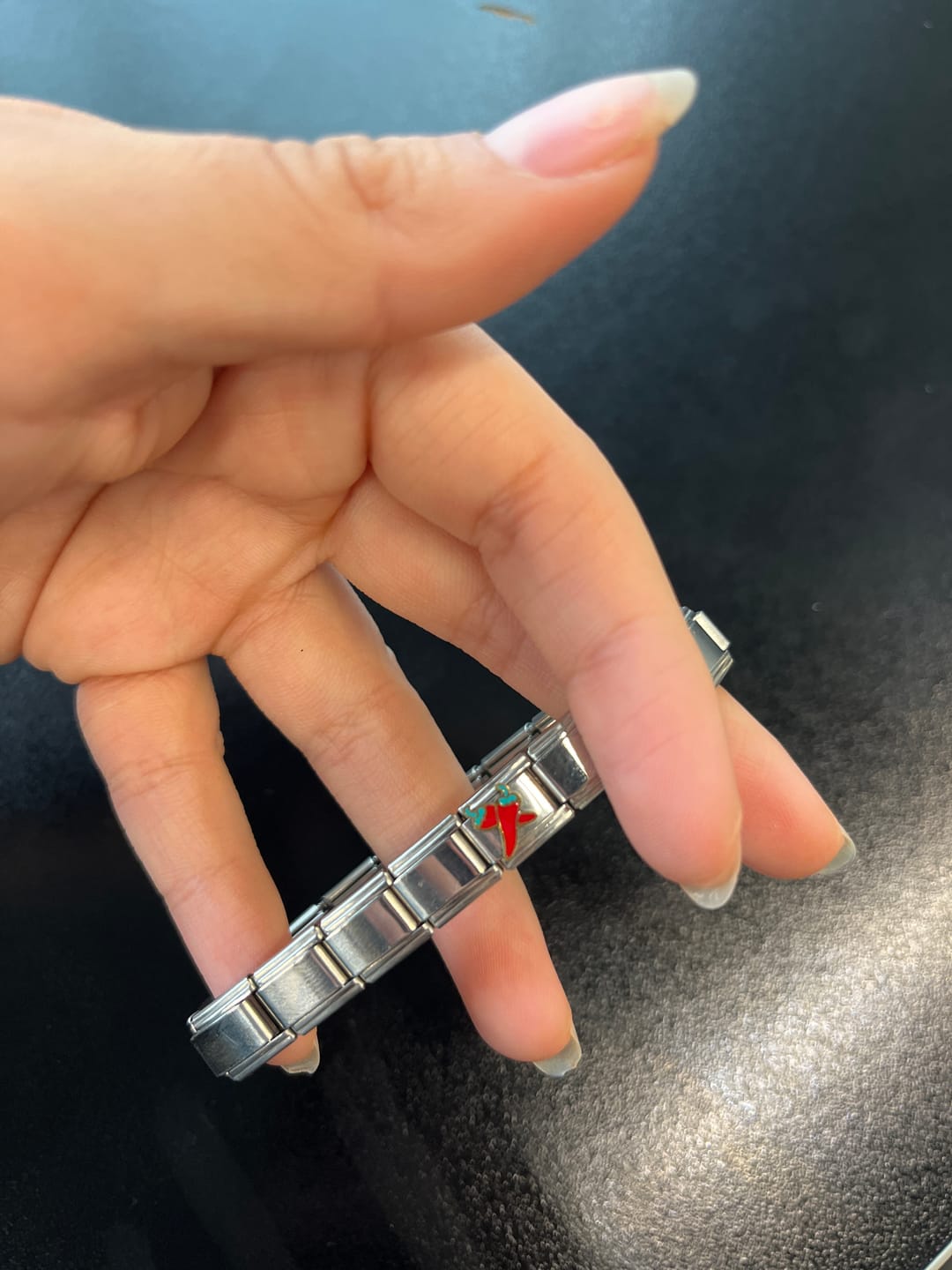 Customer photo review of Charm Doble Chile Mediano