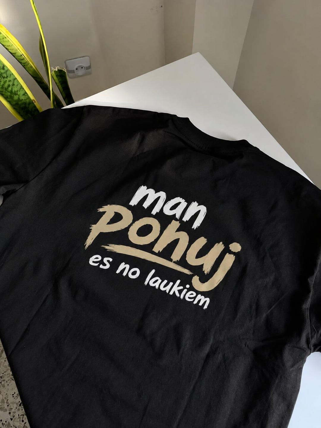 Customer photo review of T-Krekls ''Man pohuj es no laukiem''