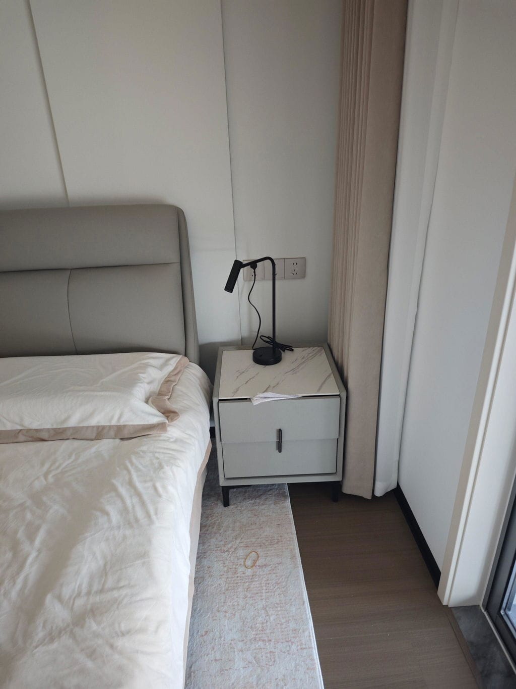 Customer photo review of Rotating Head Table Lamp, Aluminium Stem, Warm to Daylight