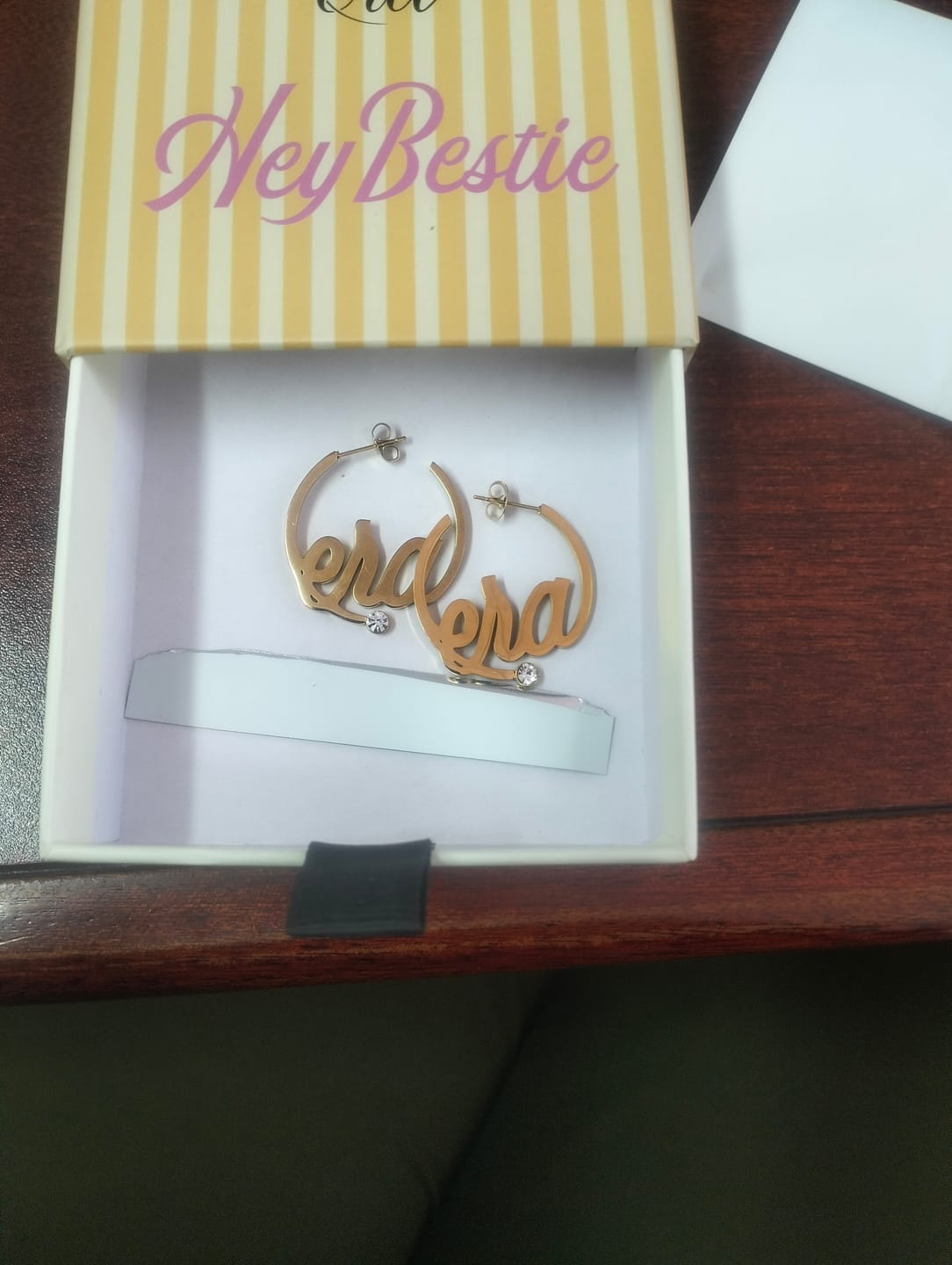 Customer photo review of Gold Mini Era Logo Hoops