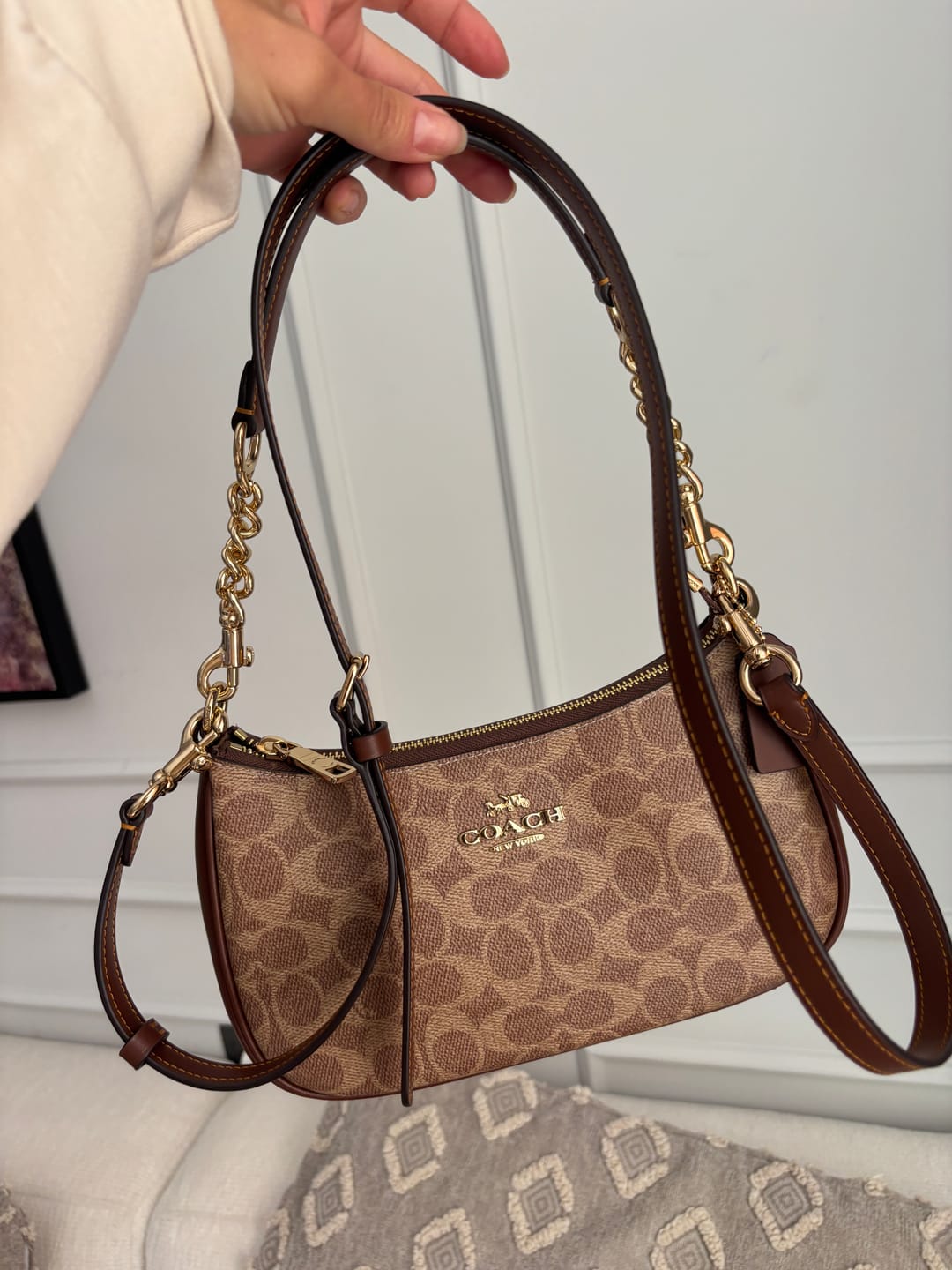 Customer photo review of Coach Teri Shoulder Bag In Signature - Gold/Tan/Brown