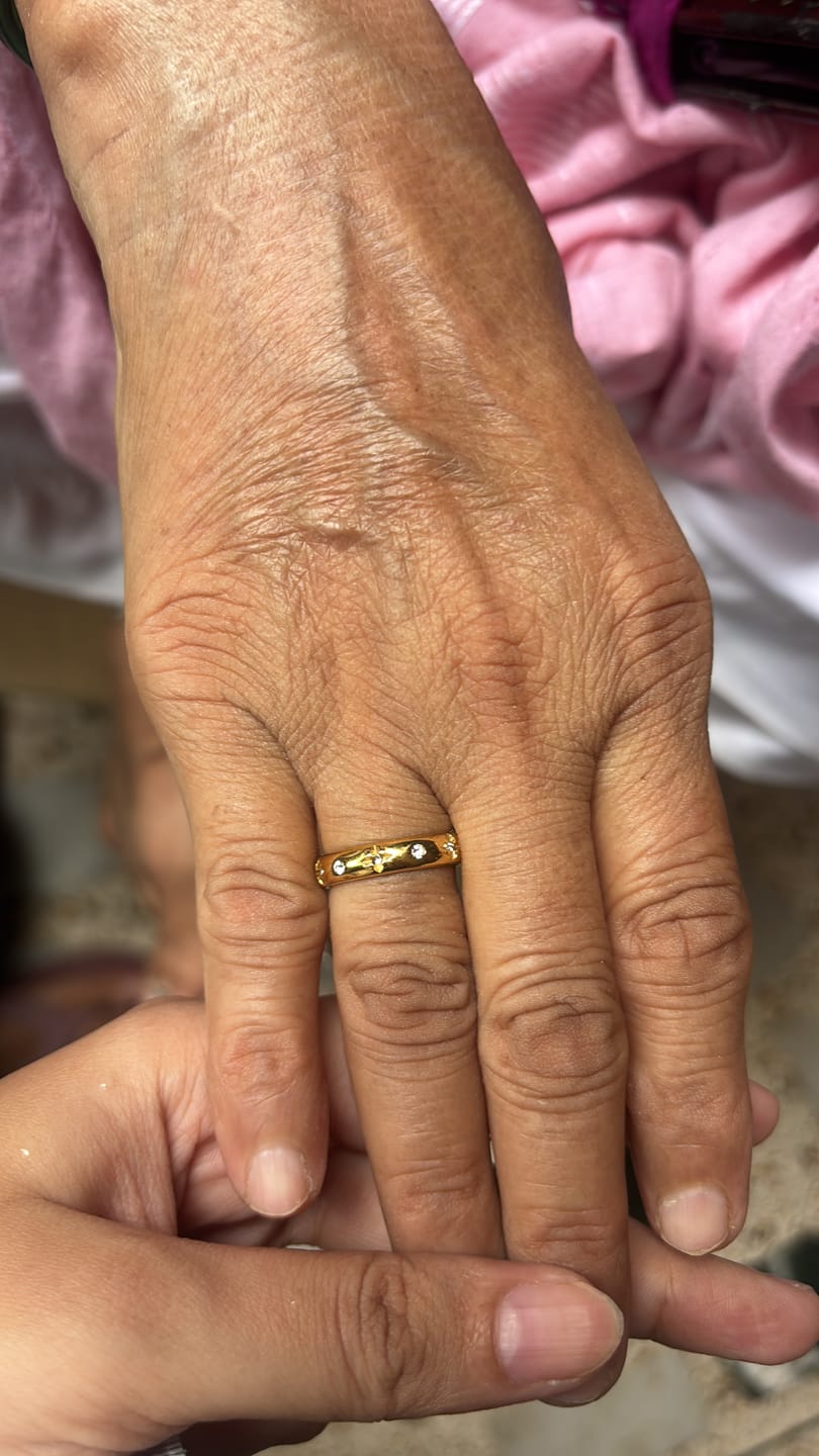 Customer photo review of Diamond Studded Ring
