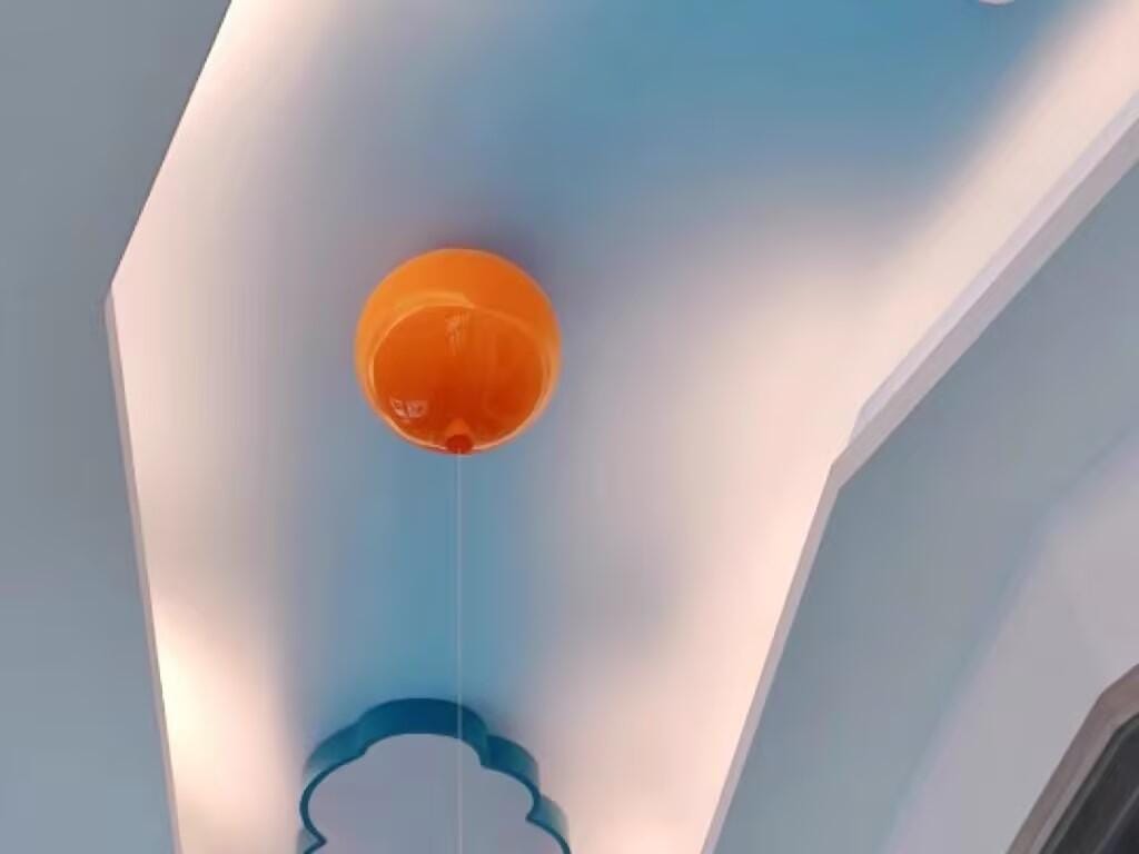 Customer photo review of Balloon Flush Mount Ceiling Light, Pull-Cord Switch, 25-35 cm