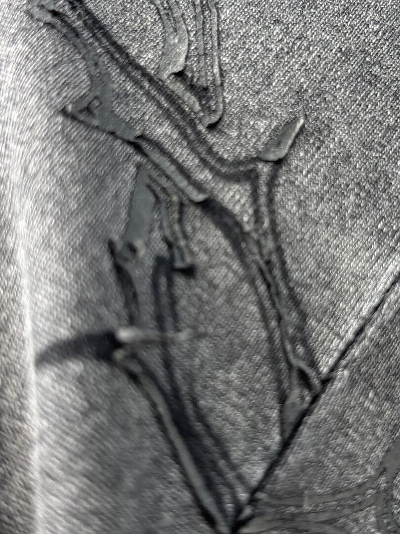Customer photo review of Risen T-Shirt - Black