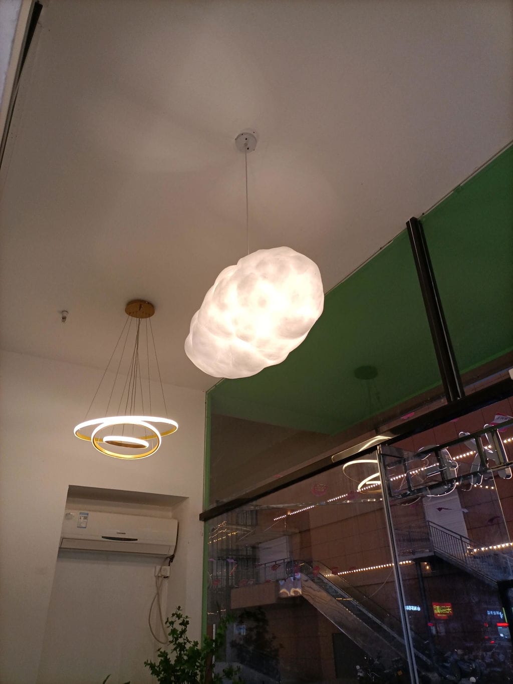 Customer photo review of Cloud-Shaped Fabric Pendant Light, Creased Texture, 30 to 90 cm