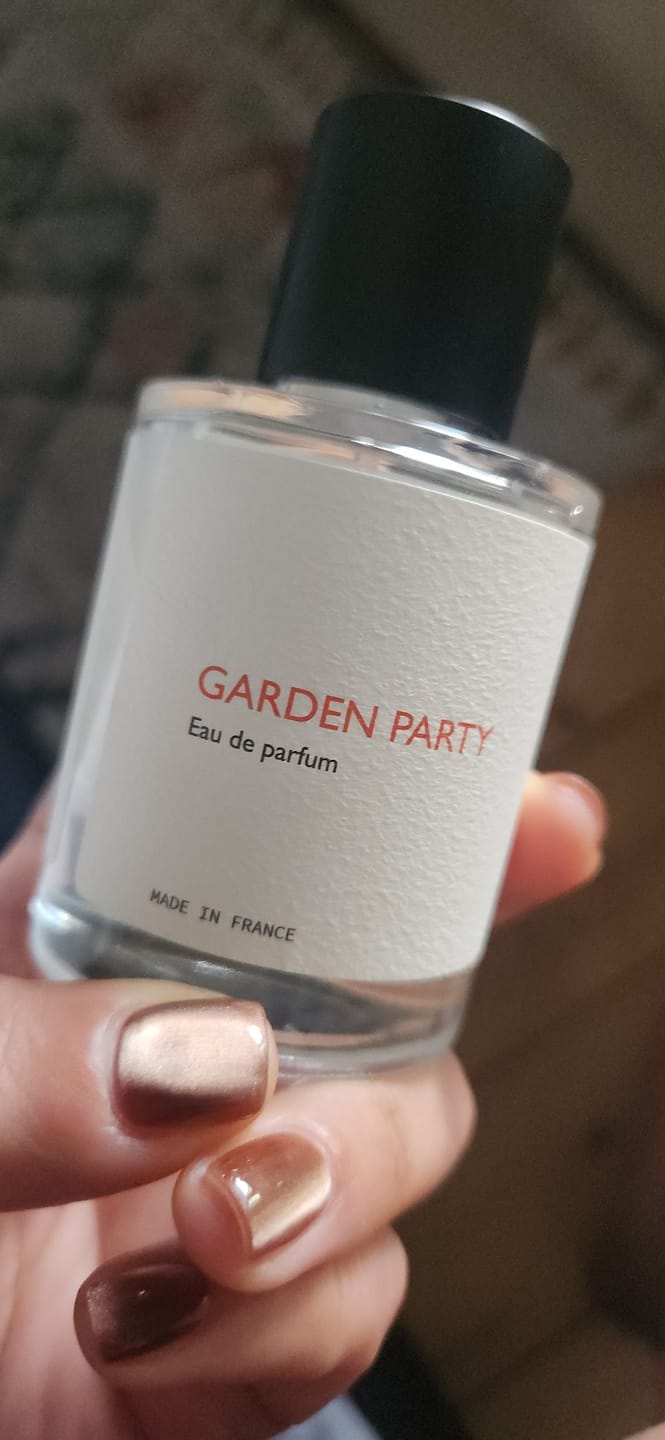 Customer photo review of Garden Party