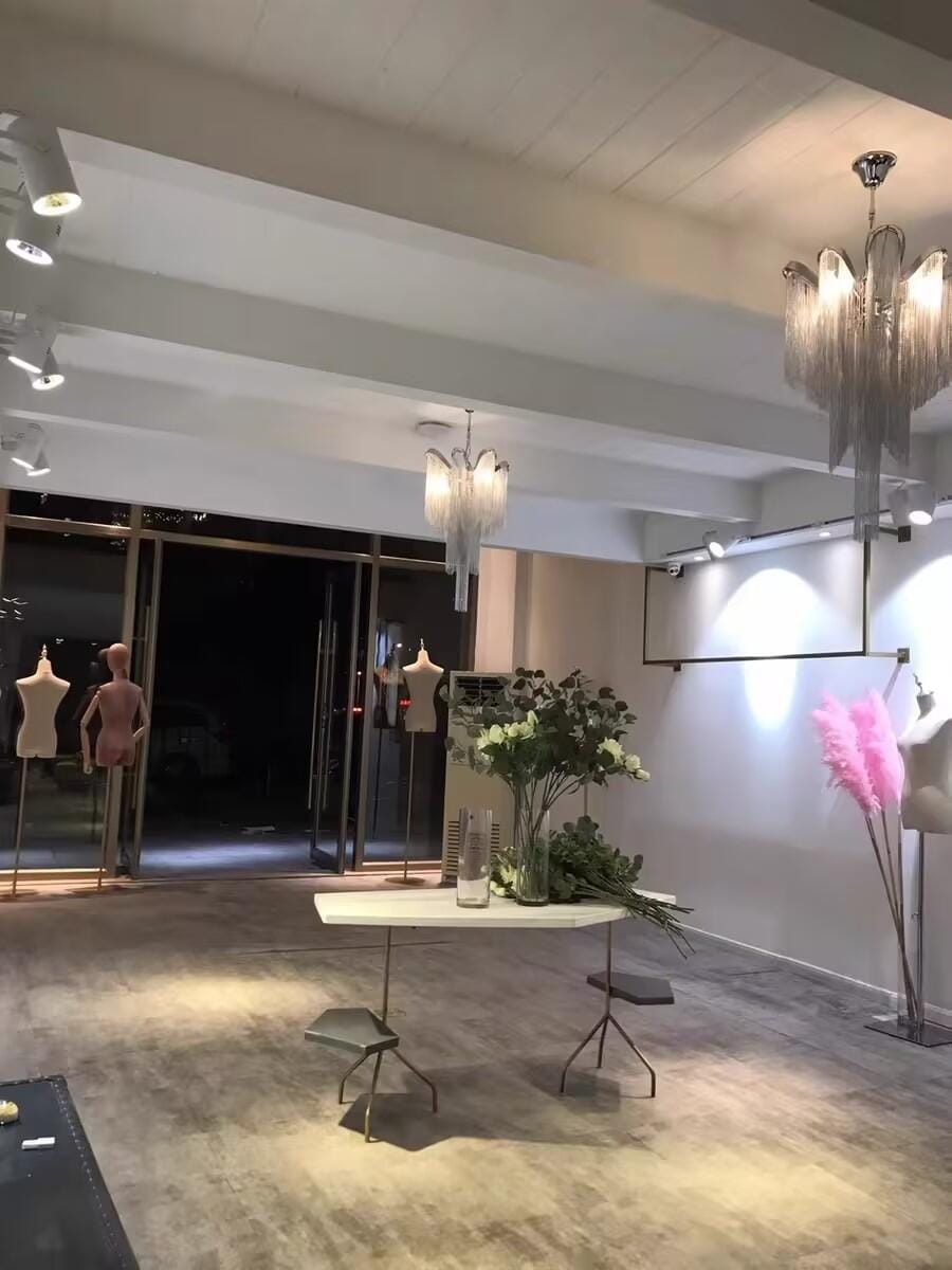 Customer photo review of Nickel-Plated Chain Chandelier, Gold, Silver or Black, 40–160 cm