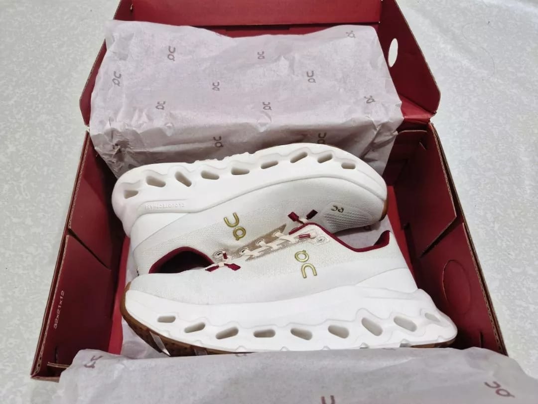 Customer photo review of Cloudtilt Year of the Snake - CTS
