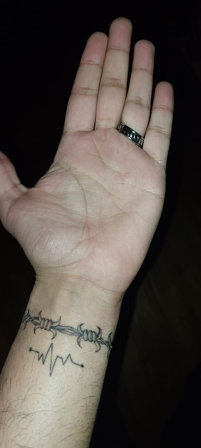 Customer photo review of Anillo Eros