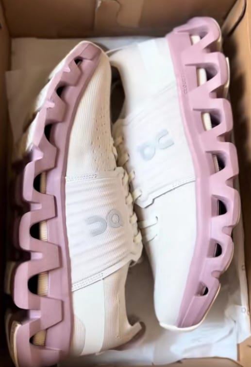 Customer photo review of Cloudswift 4 Pearl Mauve - CSM