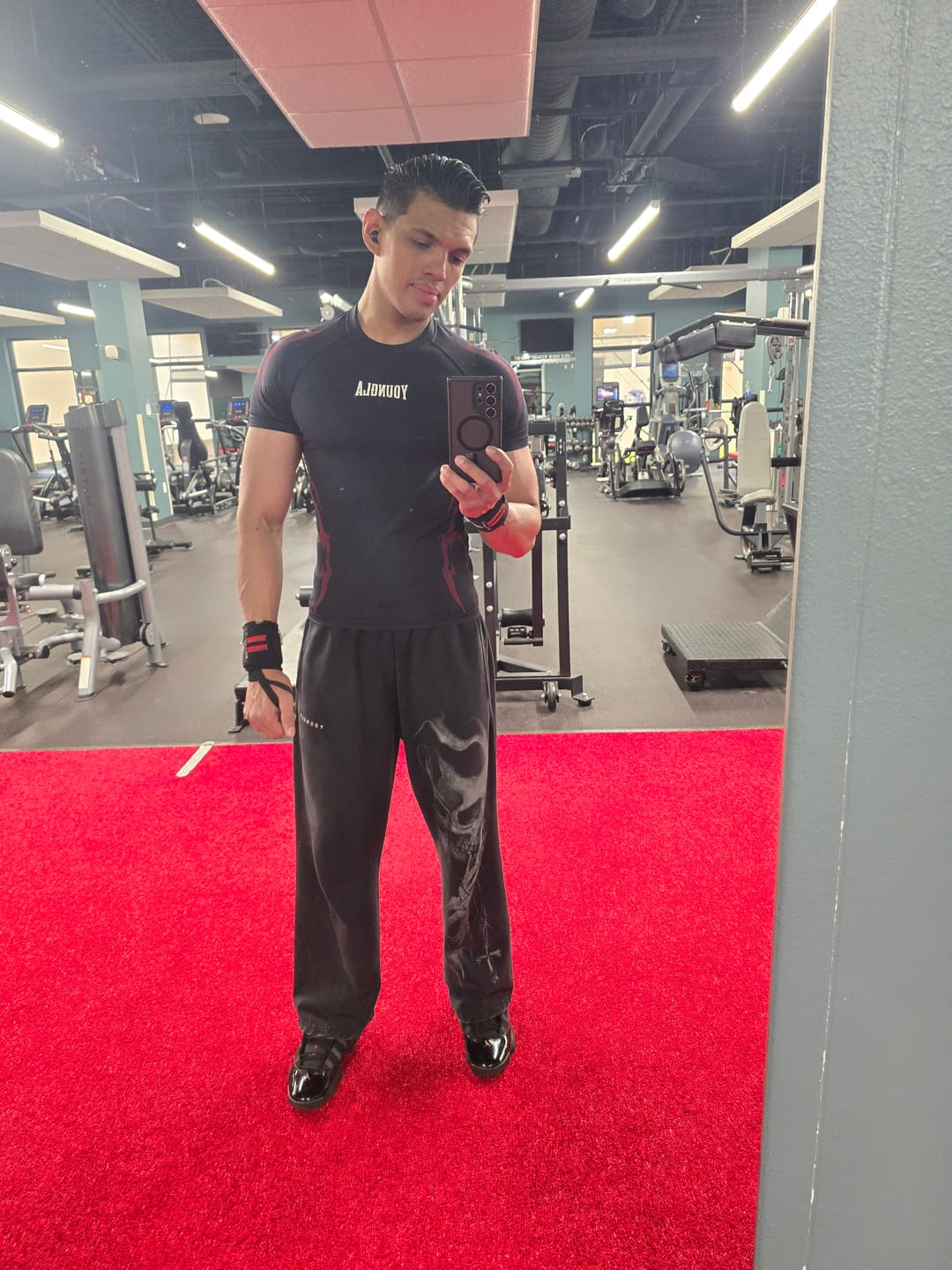 Customer photo review of 4067 - Gothic Compression Tees