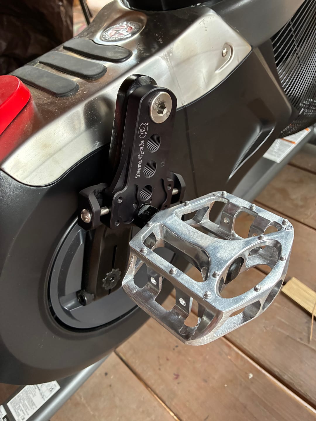 Customer photo review of Easy Knees Crank Shortener (Each)