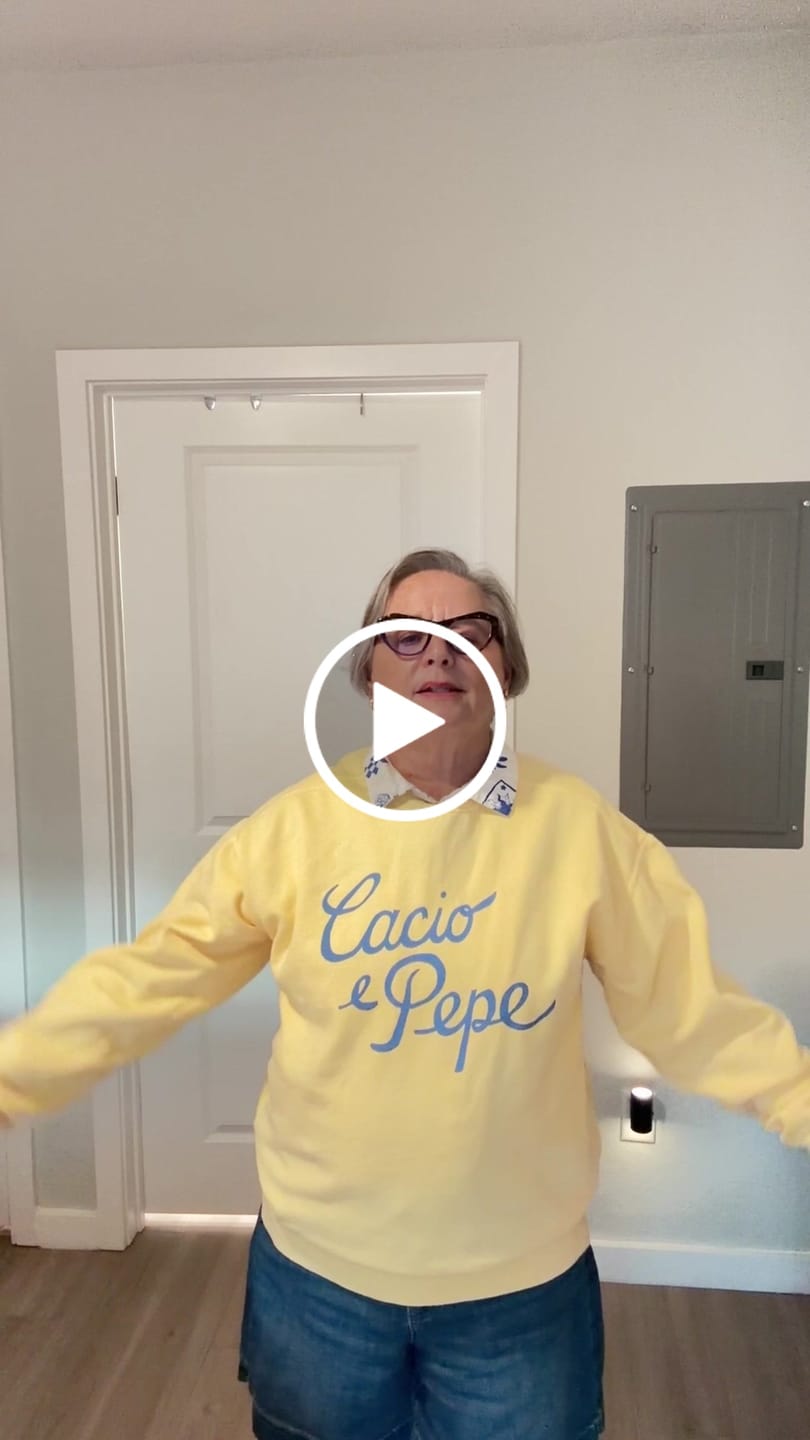 Customer video review of Cacio e pepe Sweatshirt