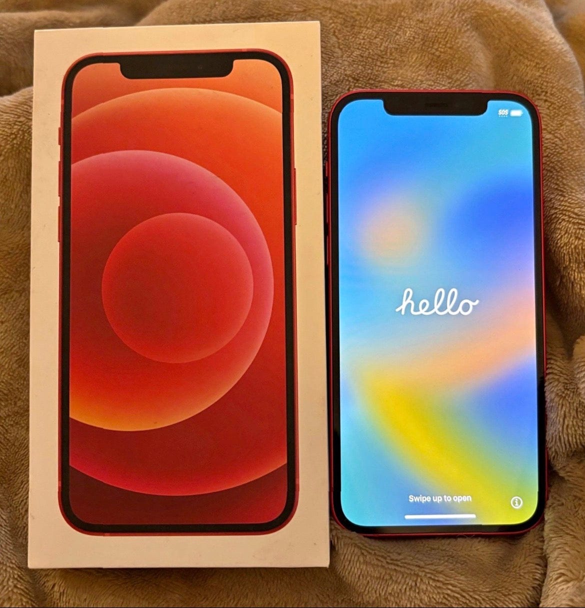 Customer photo review of iPhone 12