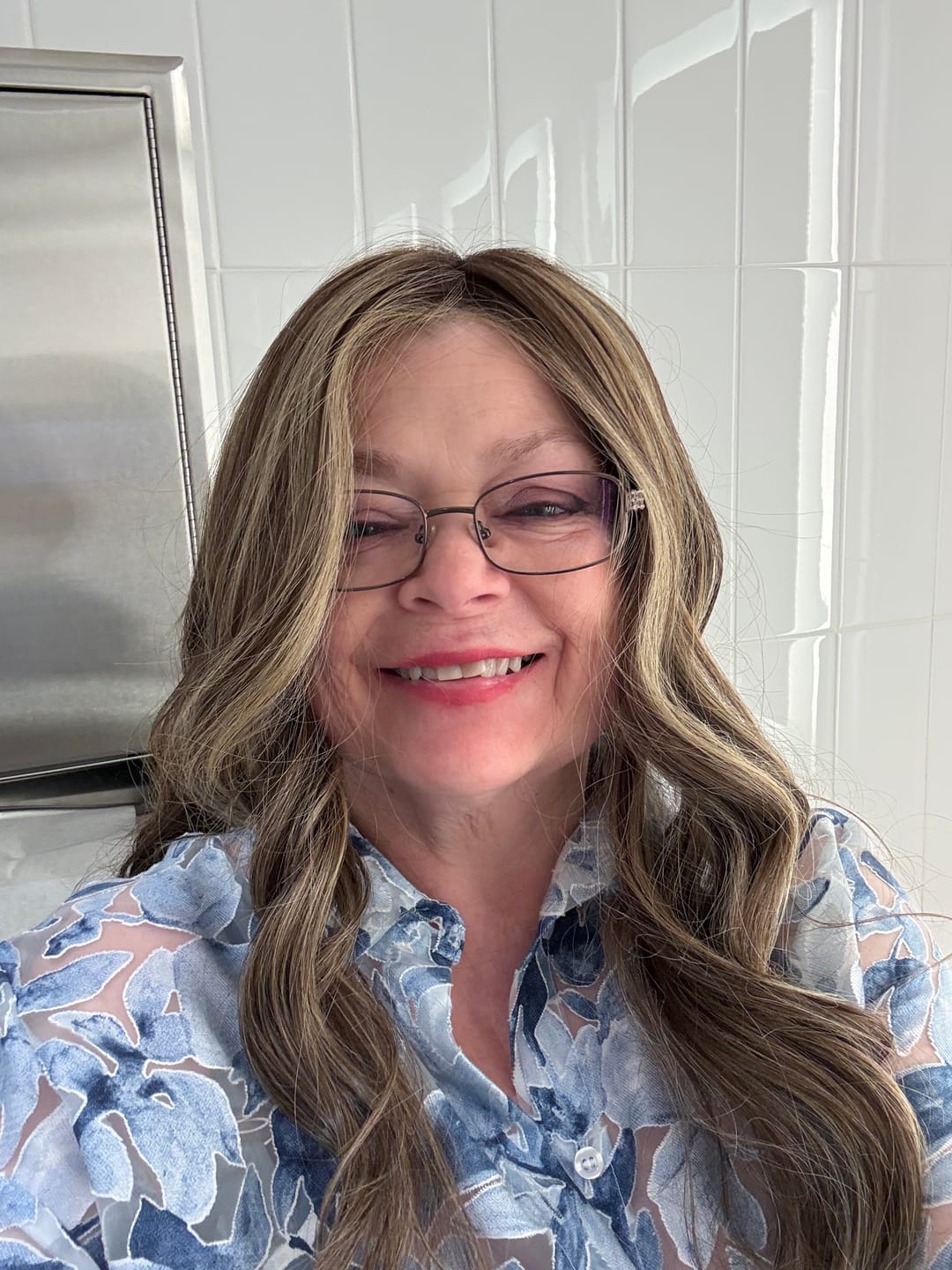 Customer photo review of LEGENDARY LIFESTYLE - Frosted Pecan