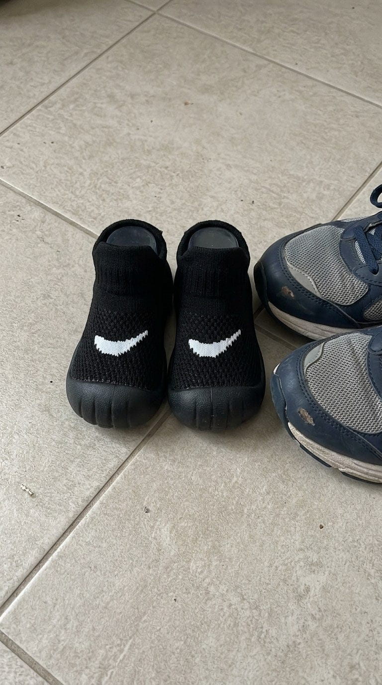 Customer photo review of Babyschuhe Krabbelschuhe | rutschfest atmungsaktiv weiche Sohle erste Schuhe
