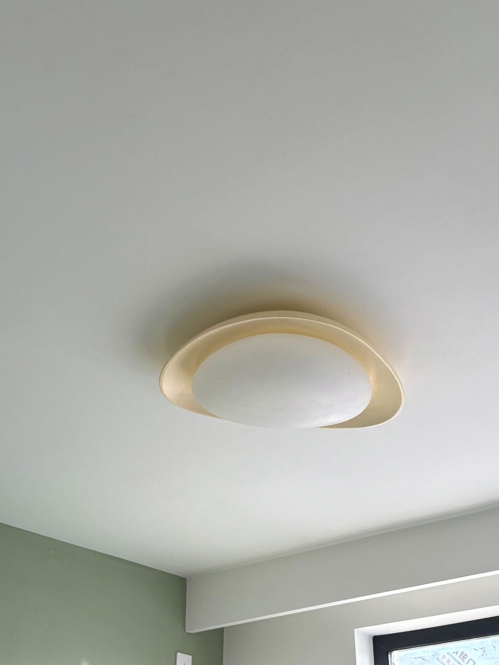 Customer photo review of Resin Disc Ceiling Light in Green or Beige, 36 cm or 46 cm