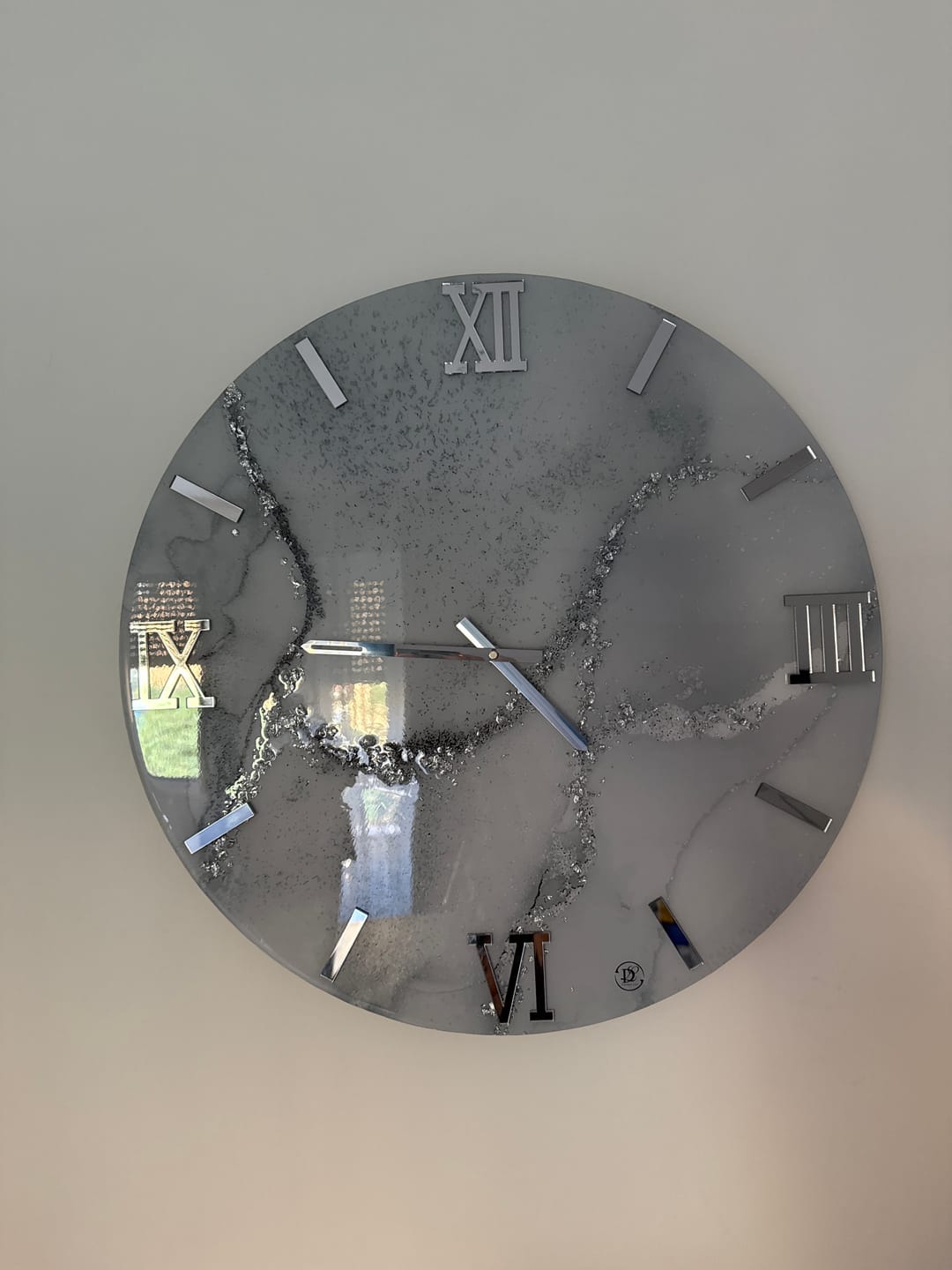 Customer photo review of Orologio da parete effetto marmo Silver design moderno