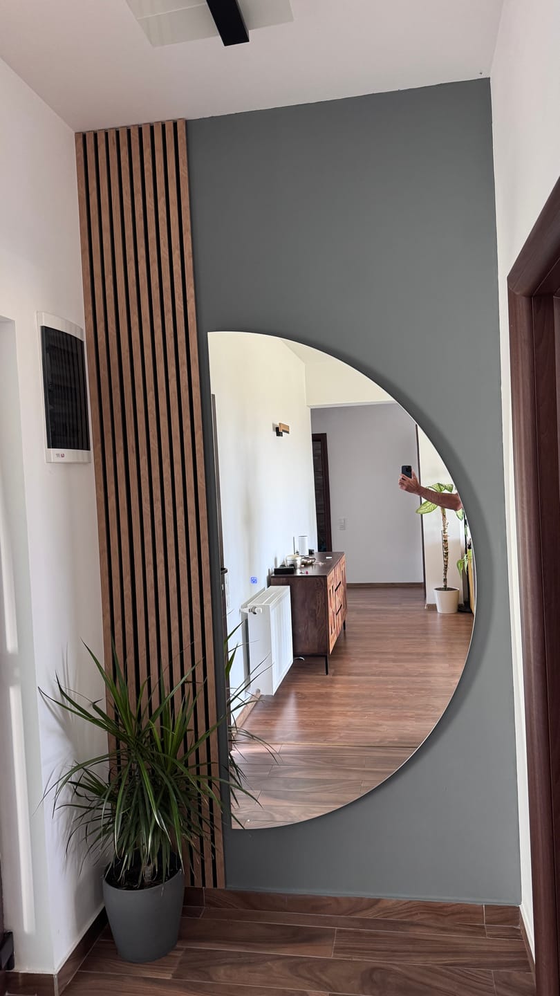 Customer photo review of Oglinda LED Semiluna / Semicerc S - Gama Reyze Ambient