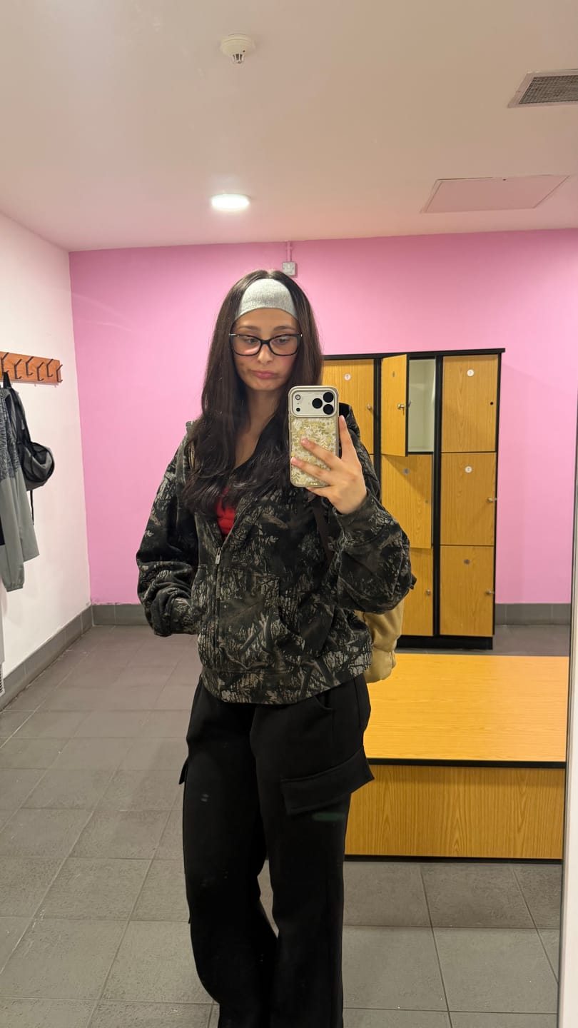 Customer photo review of 5062 - Heritage Zip-Up Hoodies
