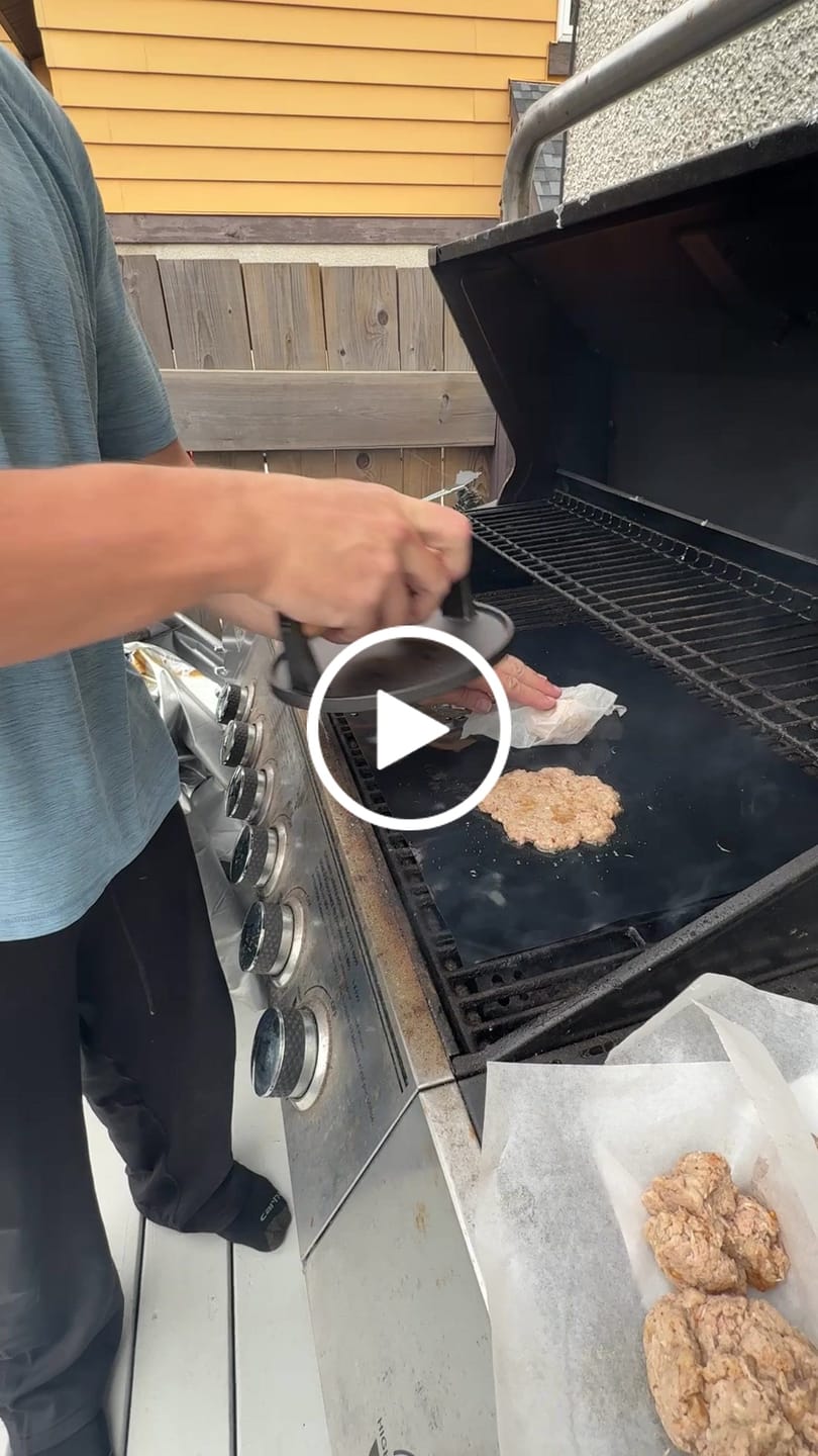 Customer video review of Big Boy Mario: A Smash Brother Circular Burger Press