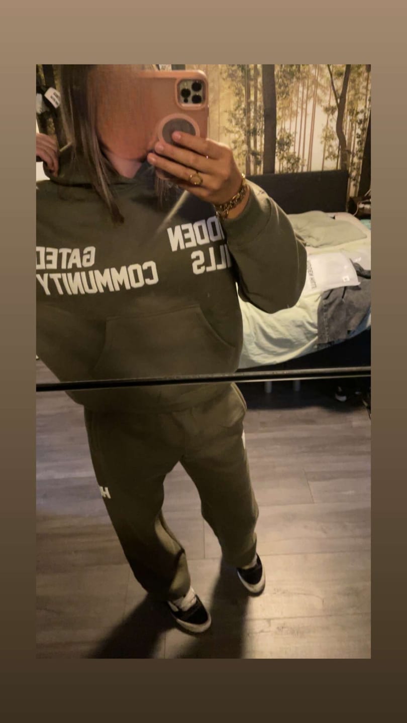 Customer photo review of GATED COMMUNITY STRAIGHT LEG SWEATPANTS SAGE