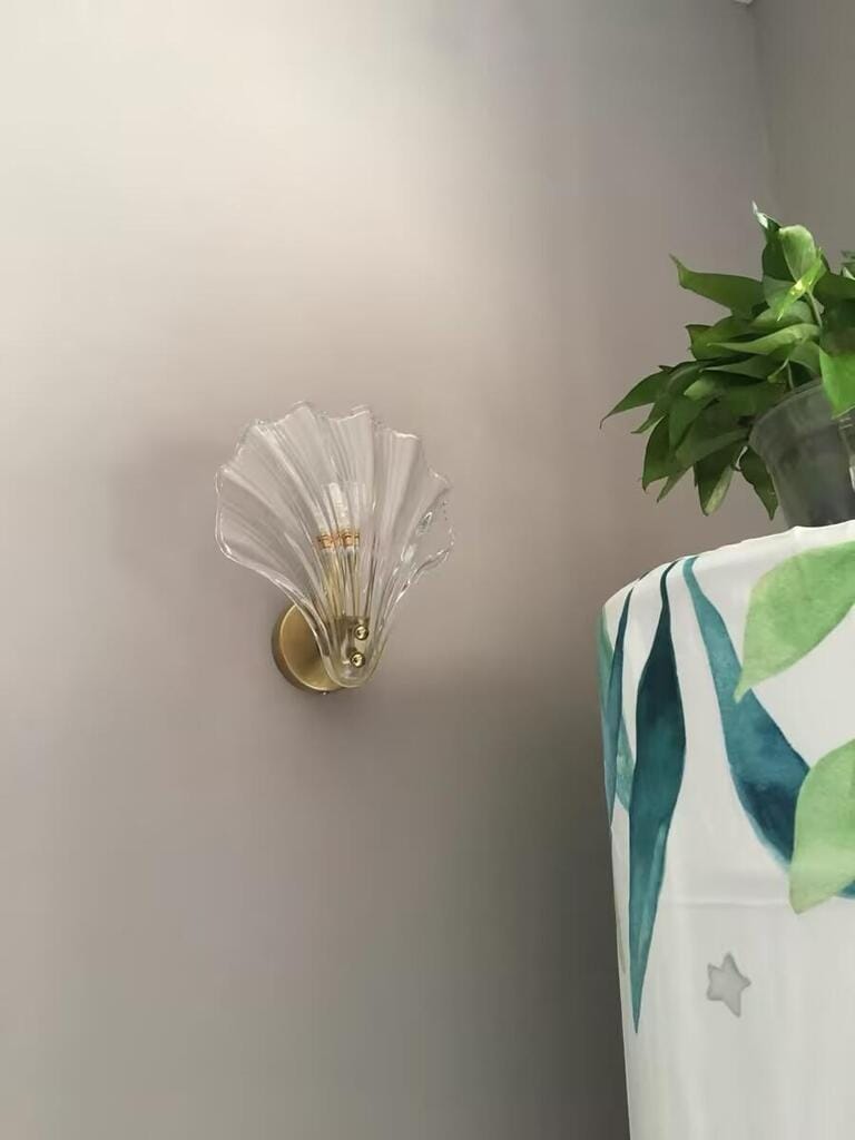 Customer photo review of Shell-Shaped Wall Light, Brass Plate, Amber or Clear, Wall Sconce
