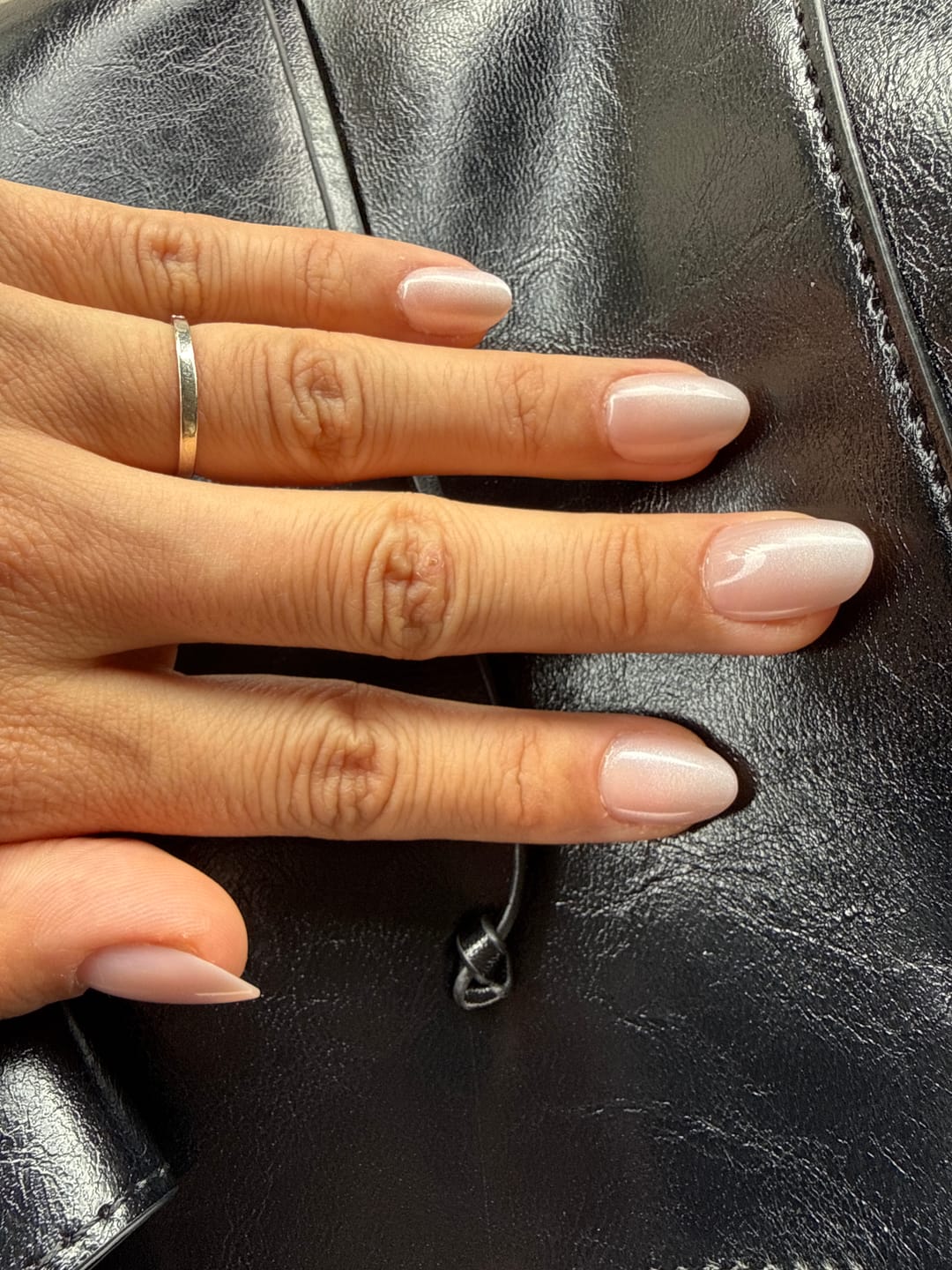 Customer photo review of Diamond Veil - Short Oval - 30 Adet Takma Tırnak
