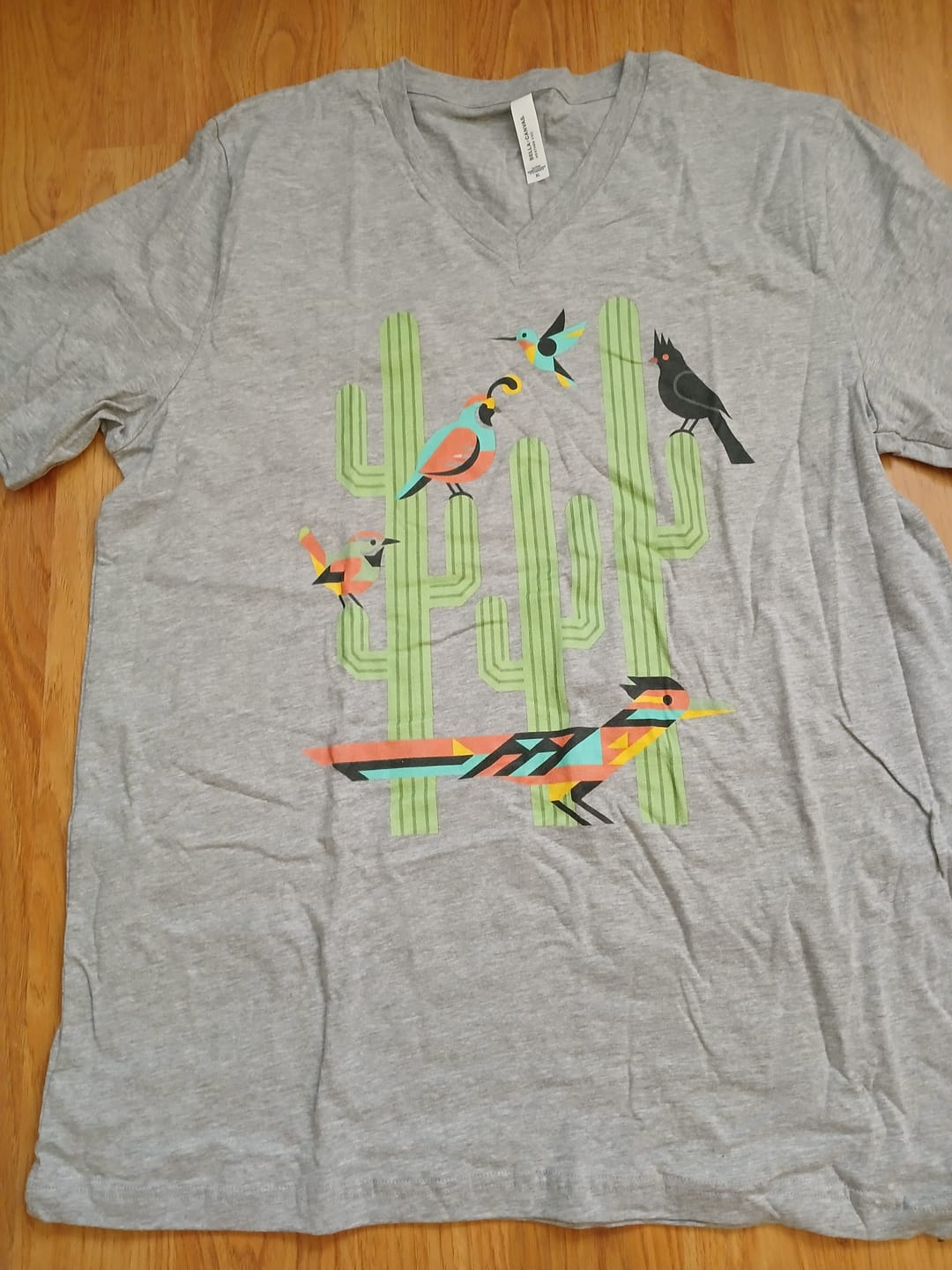 Customer photo review of American Southwest Birds V-Neck Tee
